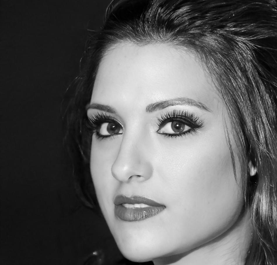 Retrato profesional de Vega Montiel
